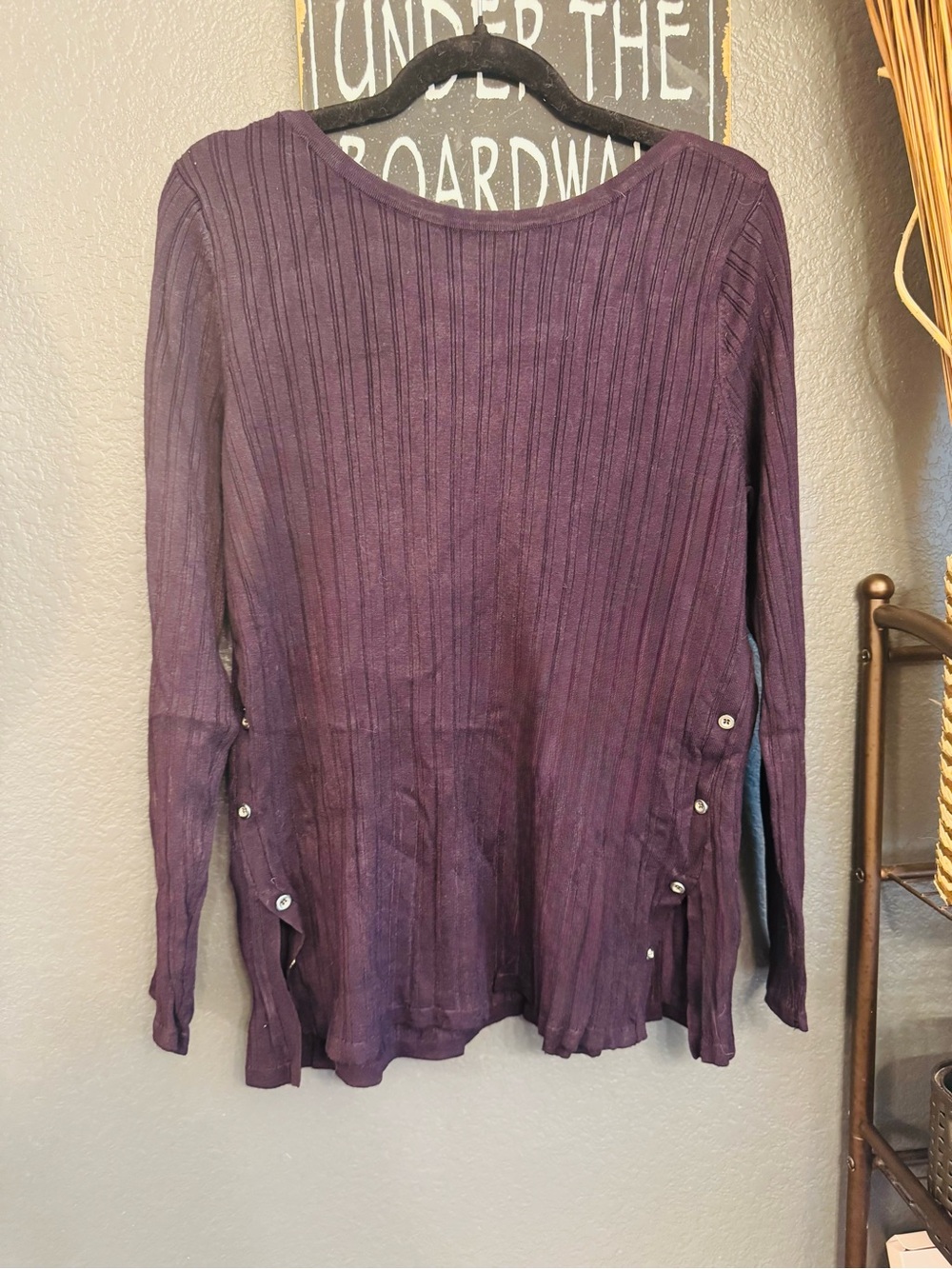 Ribbed Long-Sleeve Scoop Neck Top - Plum. XXL